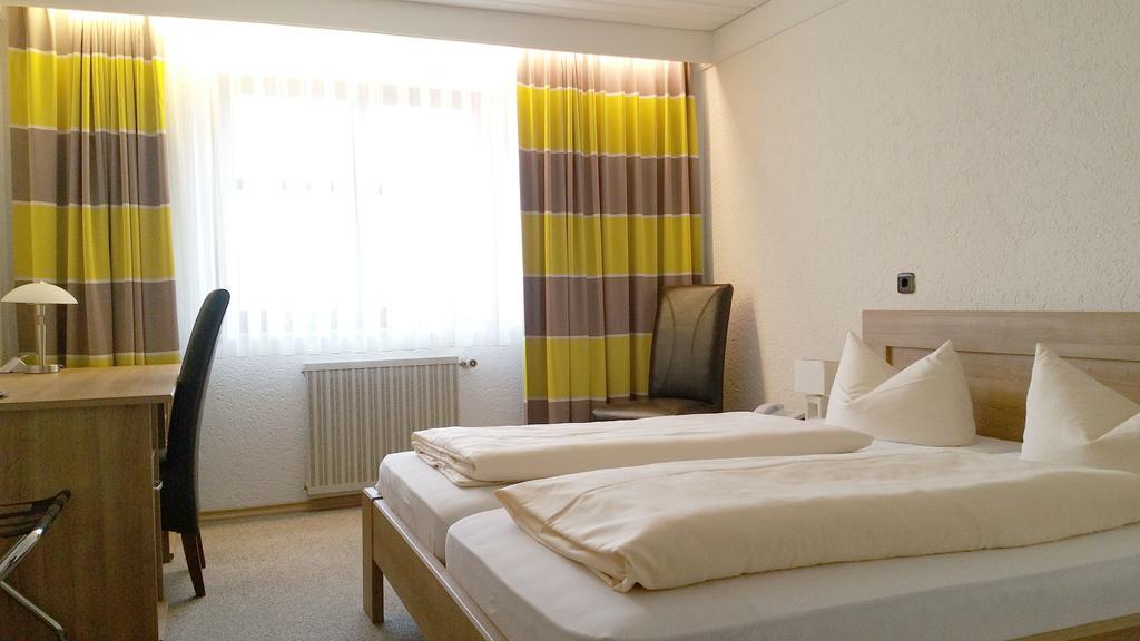 אלדרסבאך Hotel Mayerhofer מראה חיצוני תמונה