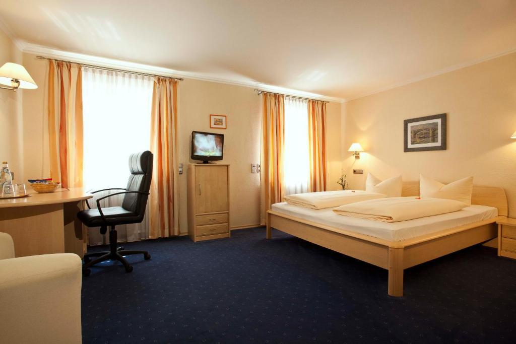 אלדרסבאך Hotel Mayerhofer מראה חיצוני תמונה